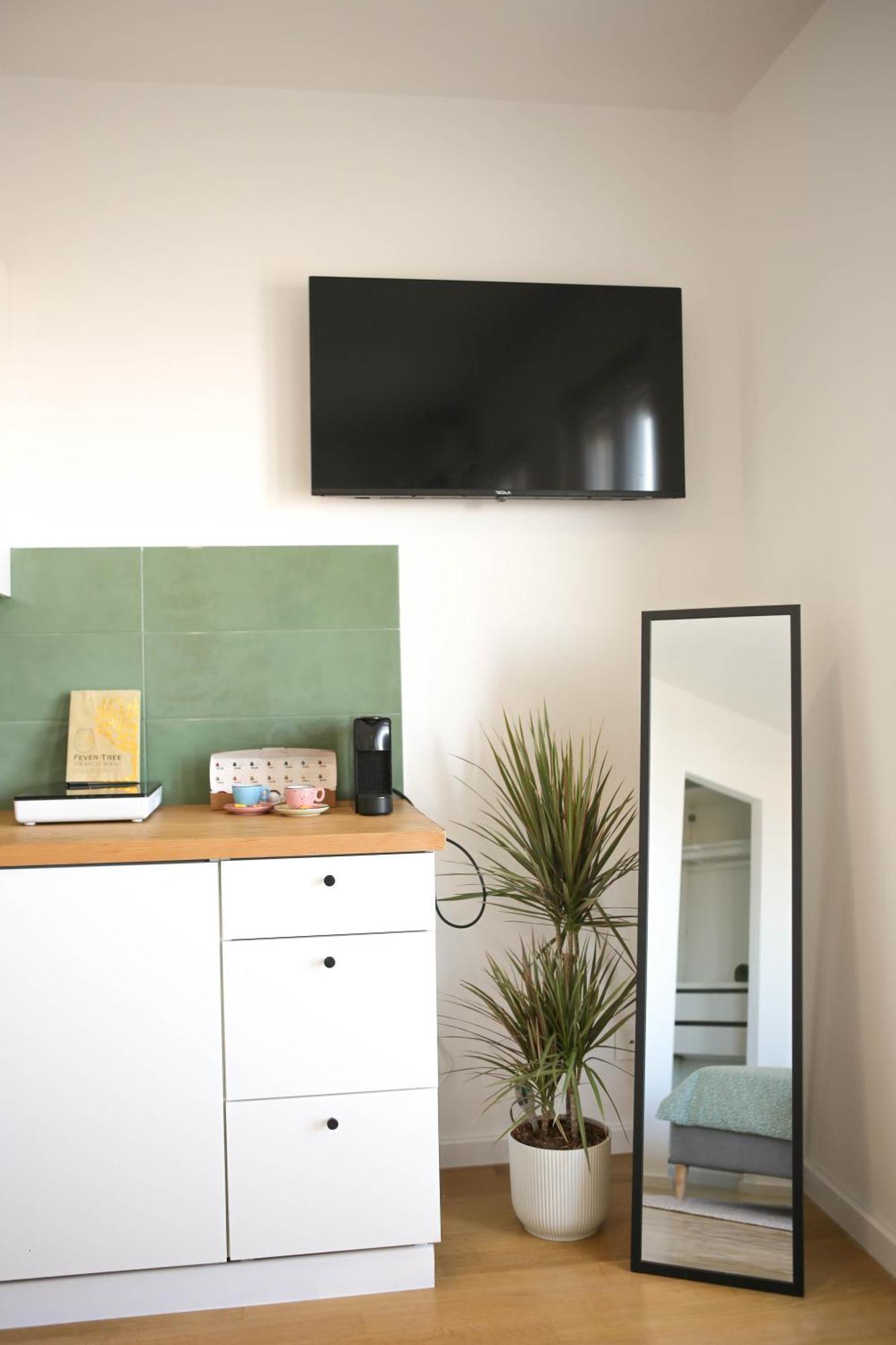 Kiki'S Sea View Studio Split Chambre photo